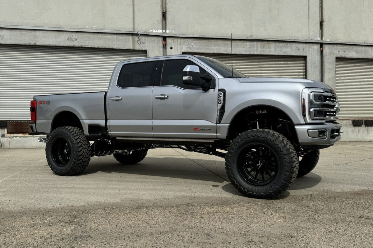 Premium S/S Traction Bar Kit 2023-2026 Ford F-350 4WD Crew Cab Short Bed - 57252