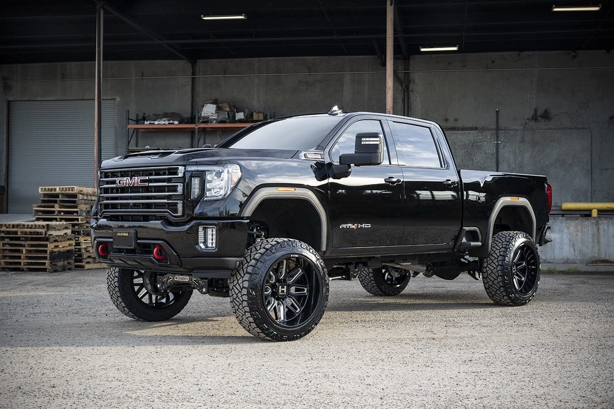 7-9 Inch Premium Lift Kit with M84 RR Shocks 2020-2026 Silverado/Sierra 2500 2WD/4WD - 52458