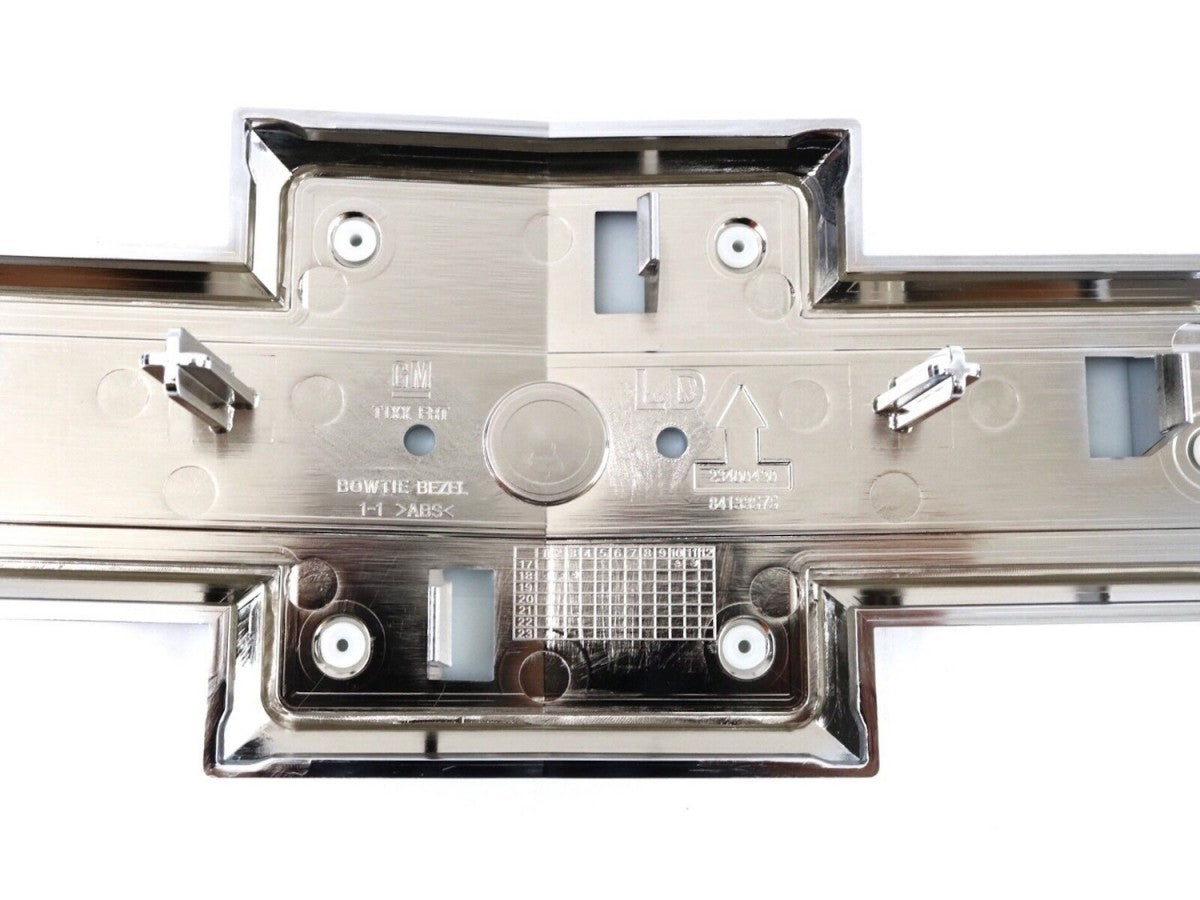 GMSV 8771880 2022-2026 Silverado 1500 Front Bowtie Emblem in Black