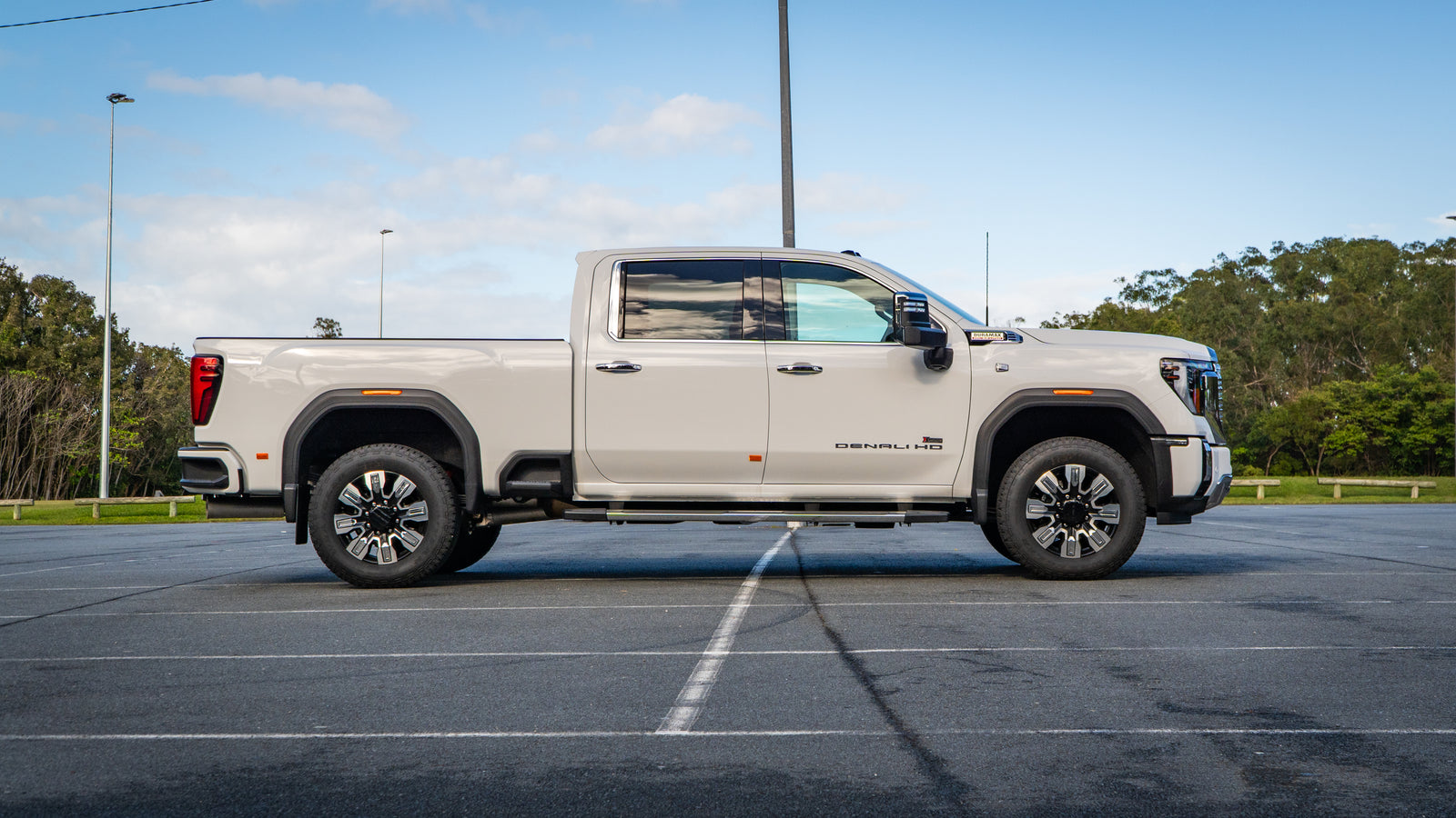 2024 GMC Sierra 2500HD Denali - Summit White