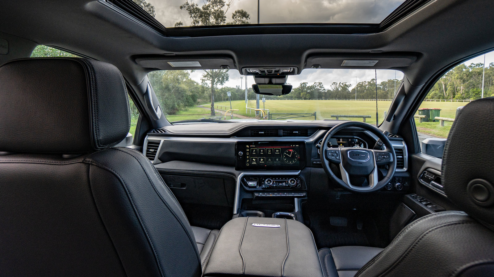 2024 GMC Sierra 2500HD Denali - Summit White