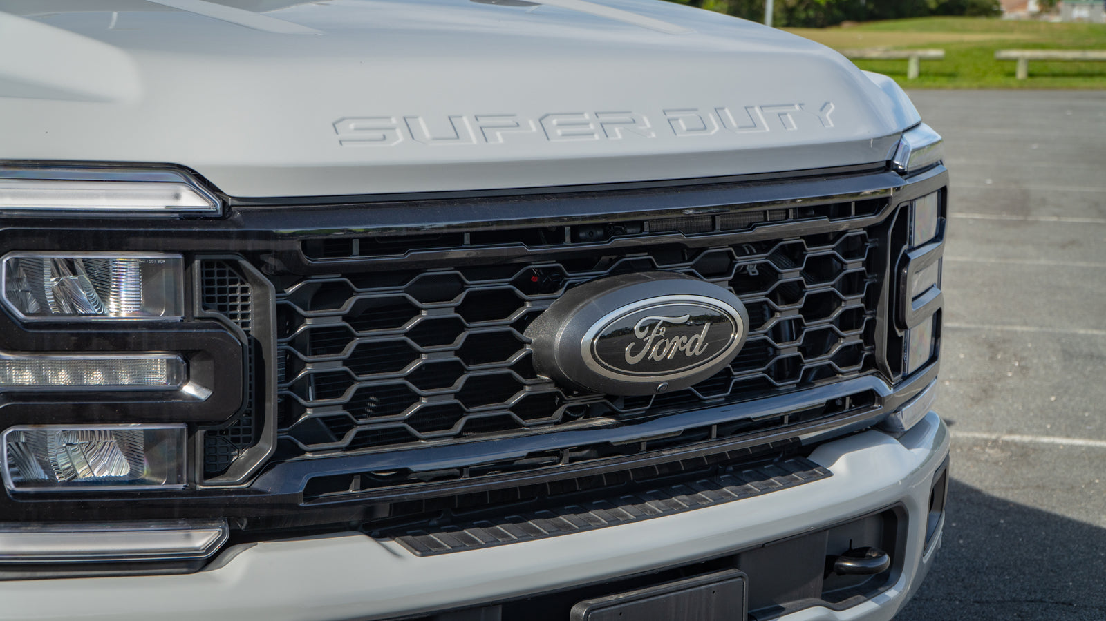 2026 FORD F350 Lariat - Ultimate Pack FX4 Avalanche