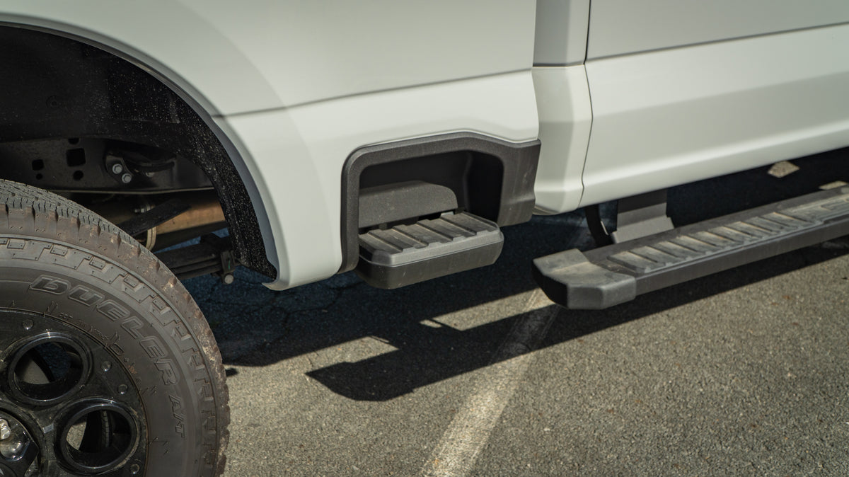 2026 FORD F350 Lariat - Ultimate Pack FX4 Avalanche