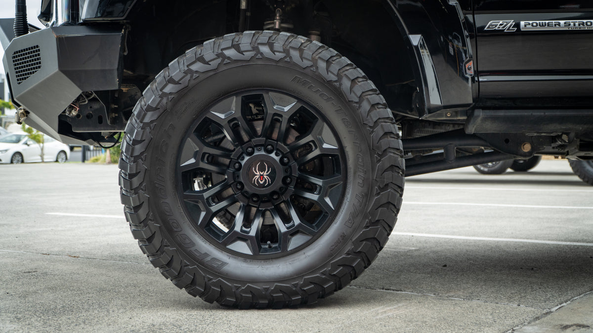 2021 Ford F-350 Lariat Black Widow - Black