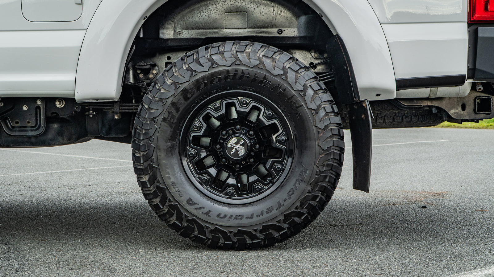 2022 Shelby F-250 Super Baja 6.7L Power Stroke Turbo Diesel - White