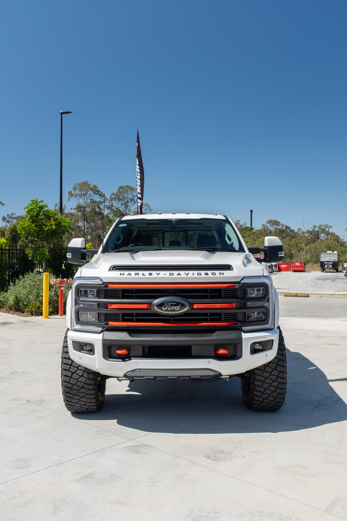 2023 F350 LARIAT 'HARLEY-DAVIDSON' - STAR WHITE (STOCK #5064)