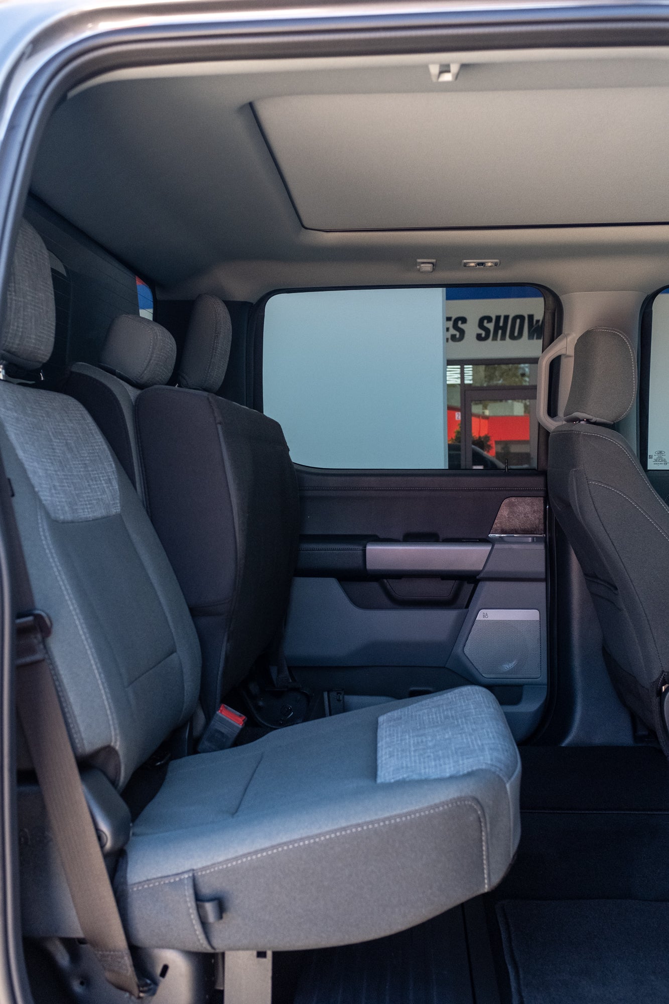 NEW 2023 F350 XLT TREMOR "OVERLAND PACKAGE" FACTORY 6-SEATER, CARBONIZED GREY (STOCK #TT0093).