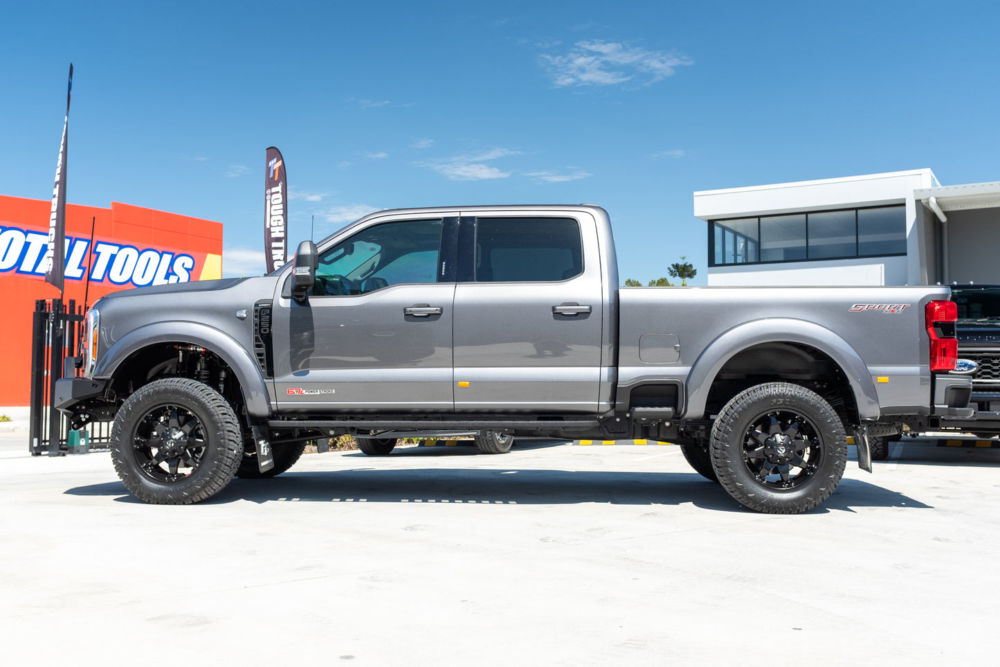 NEW 2023 F250 LARIAT 'PRIMARY PRODUCER PACKAGE' - 6 SEATER, CARBONIZED GREY (STOCK # 5024)