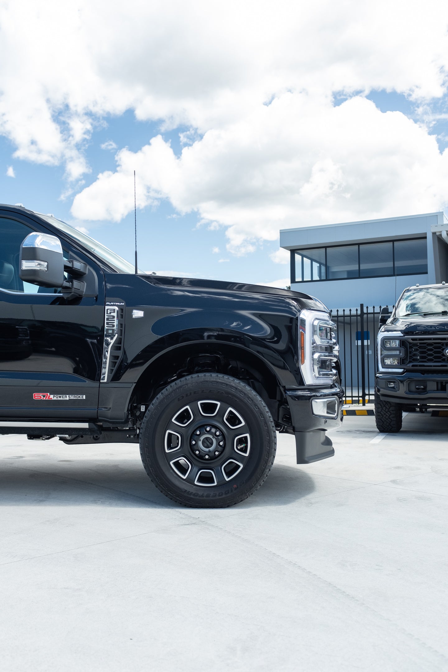 NEW 2024 FORD F250 PLATINUM, AGATE BLACK (STOCK # 5061)