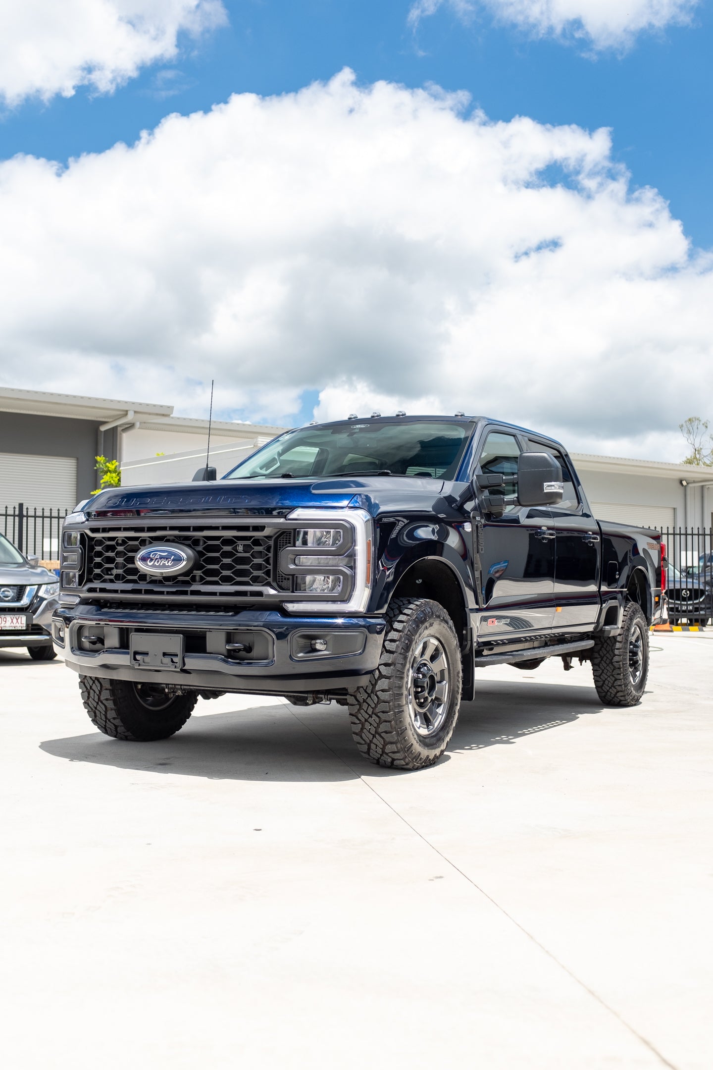 NEW 2024 FORD F250 XLT TREMOR, ANTIMATTER BLUE (STOCK #5051)