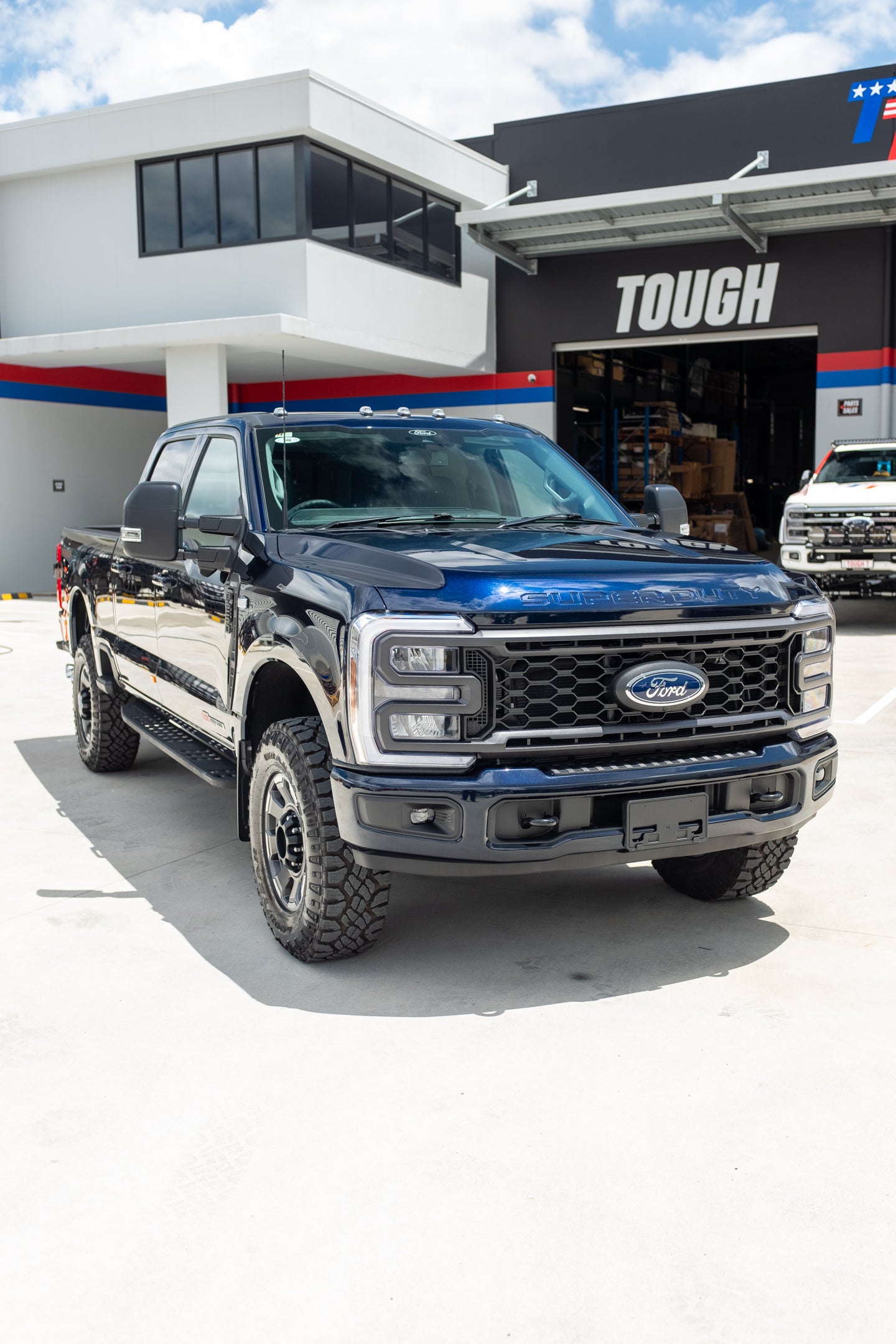 NEW 2024 FORD F250 XLT TREMOR, ANTIMATTER BLUE (STOCK #5051)