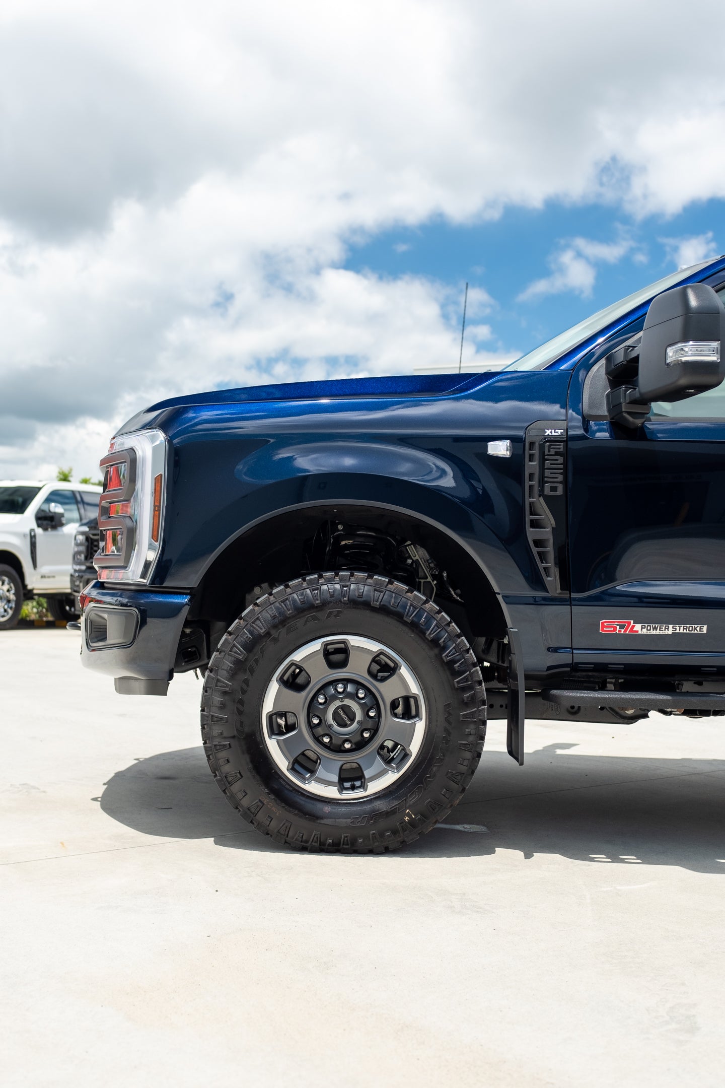 NEW 2024 FORD F250 XLT TREMOR, ANTIMATTER BLUE (STOCK #5051)