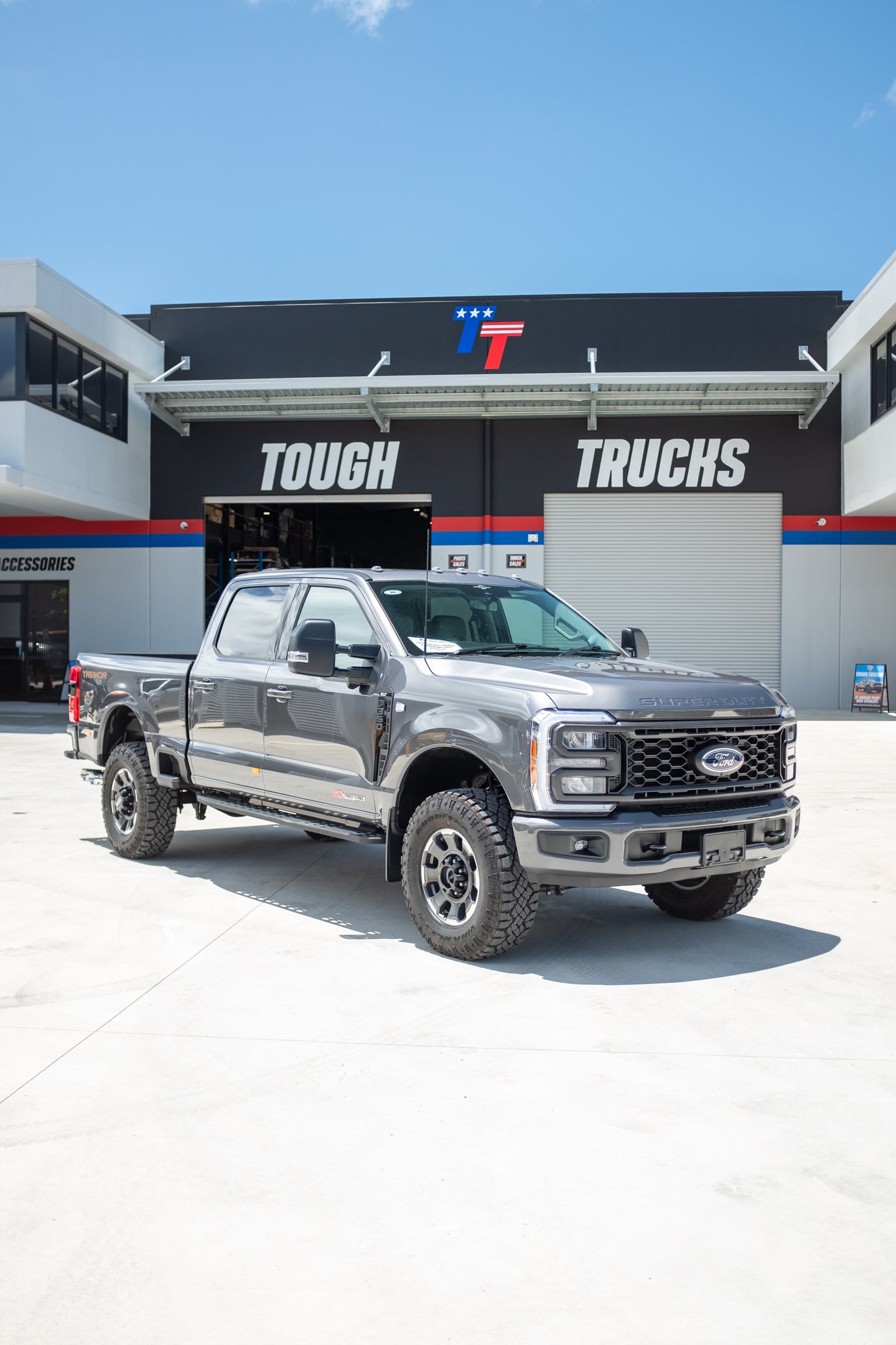 NEW 2023 FORD F350 XLT TREMOR, CARBONIZED GREY (STOCK #5073)