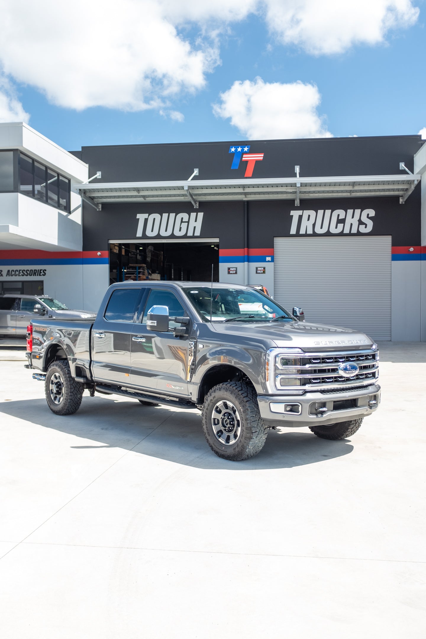 NEW 2024 FORD F250 PLATINUM, CARBONIZED GREY (STOCK # 5059)&nbsp;