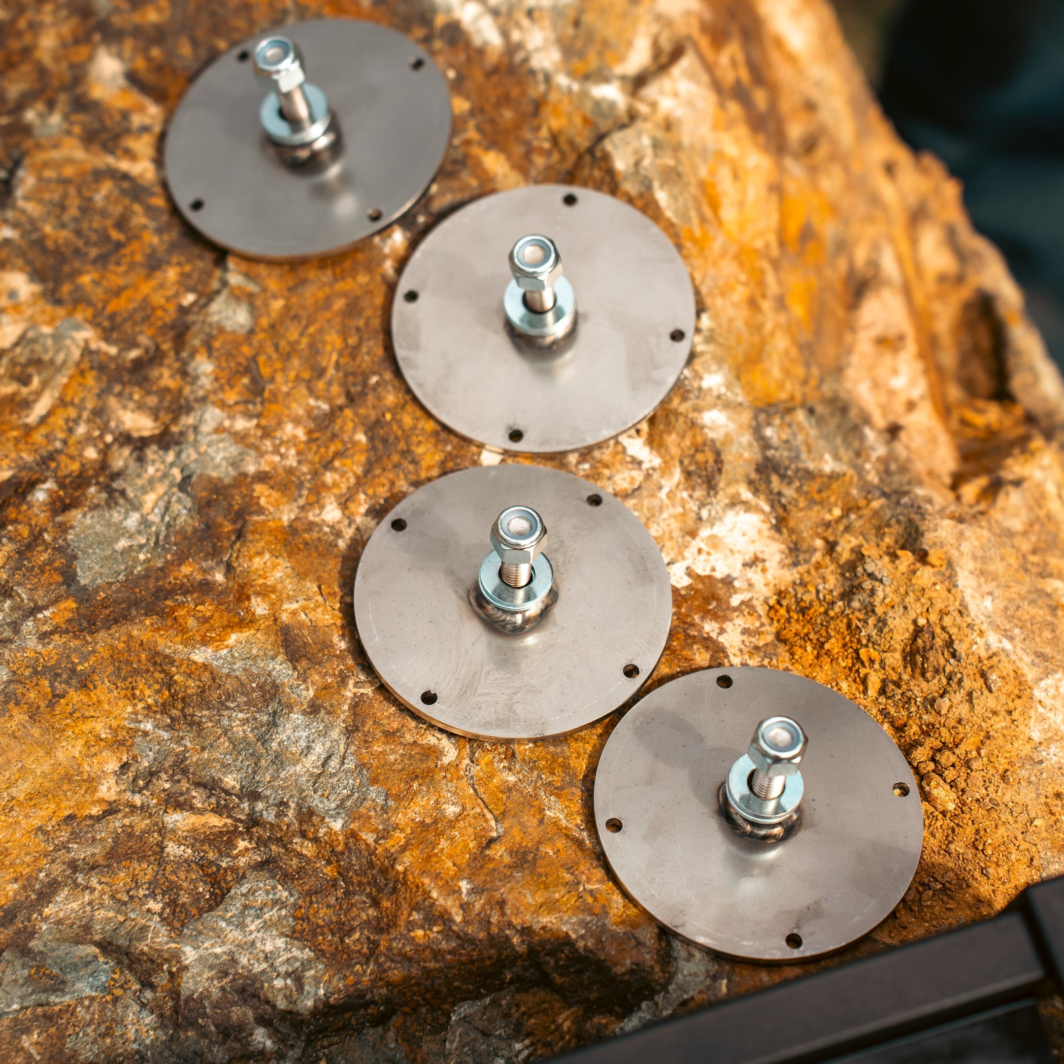 GORILLA MOUNTS Stainless Steel CNC Plates Main image