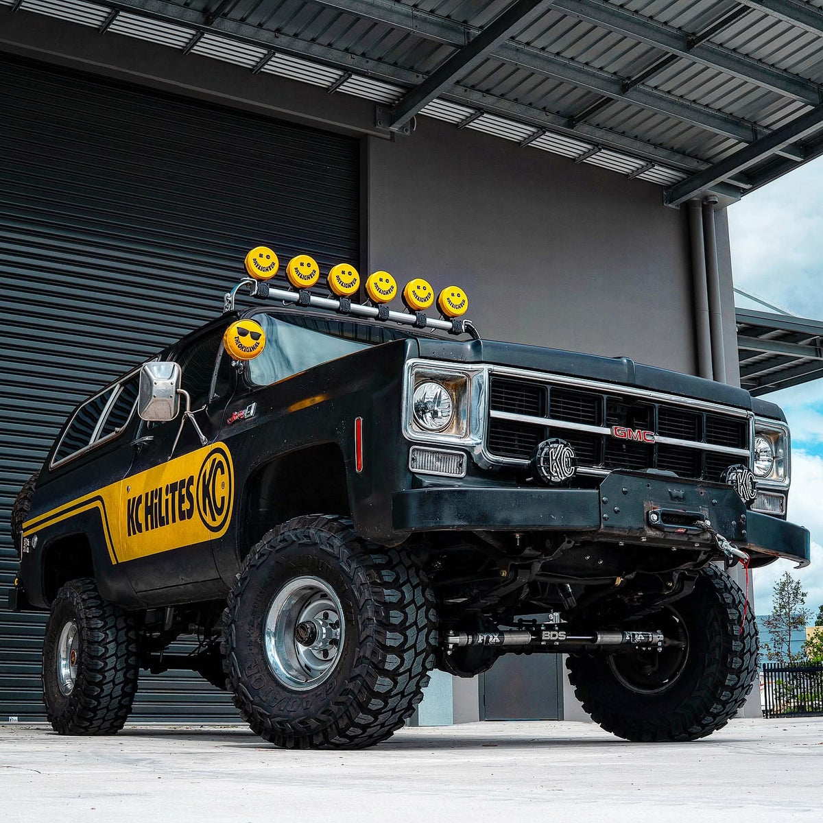 KC HILITES 1977 gmc jimmy