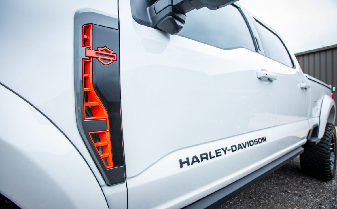 HARLEY DAVIDSON