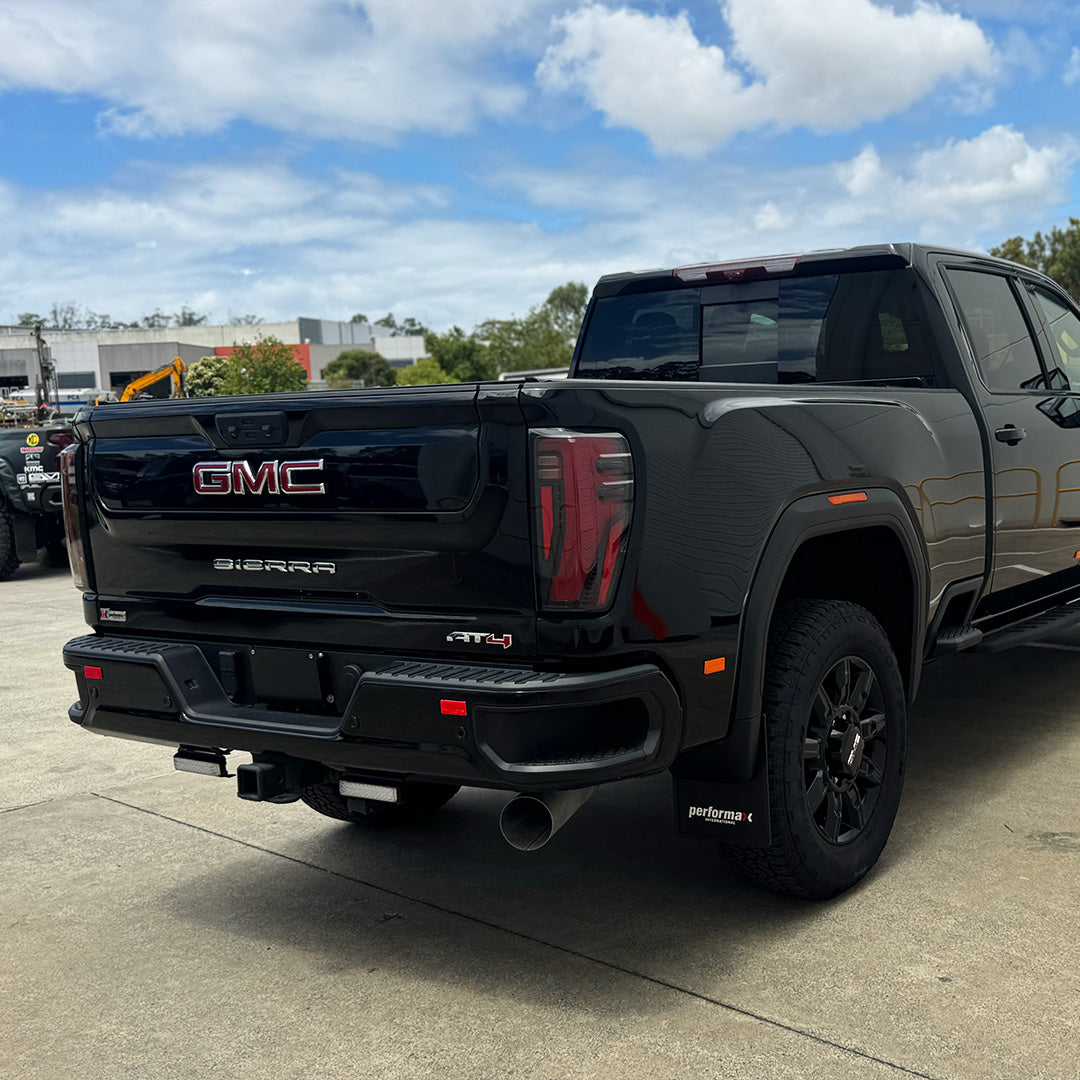 2024 GMC 2500 AT4 - Onyx Black
