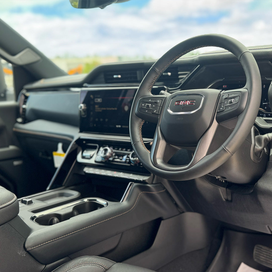 2024 GMC 2500 AT4 - Onyx Black