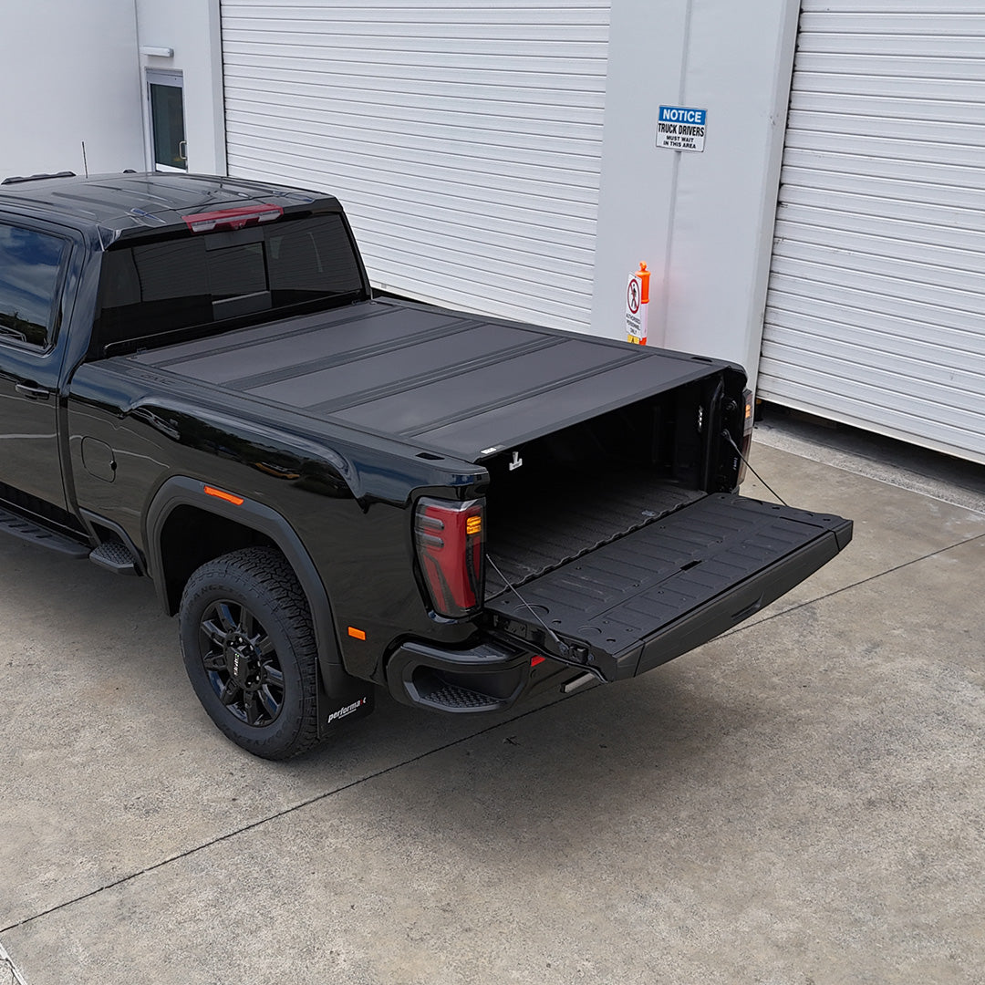 2024 GMC 2500 AT4 - Onyx Black