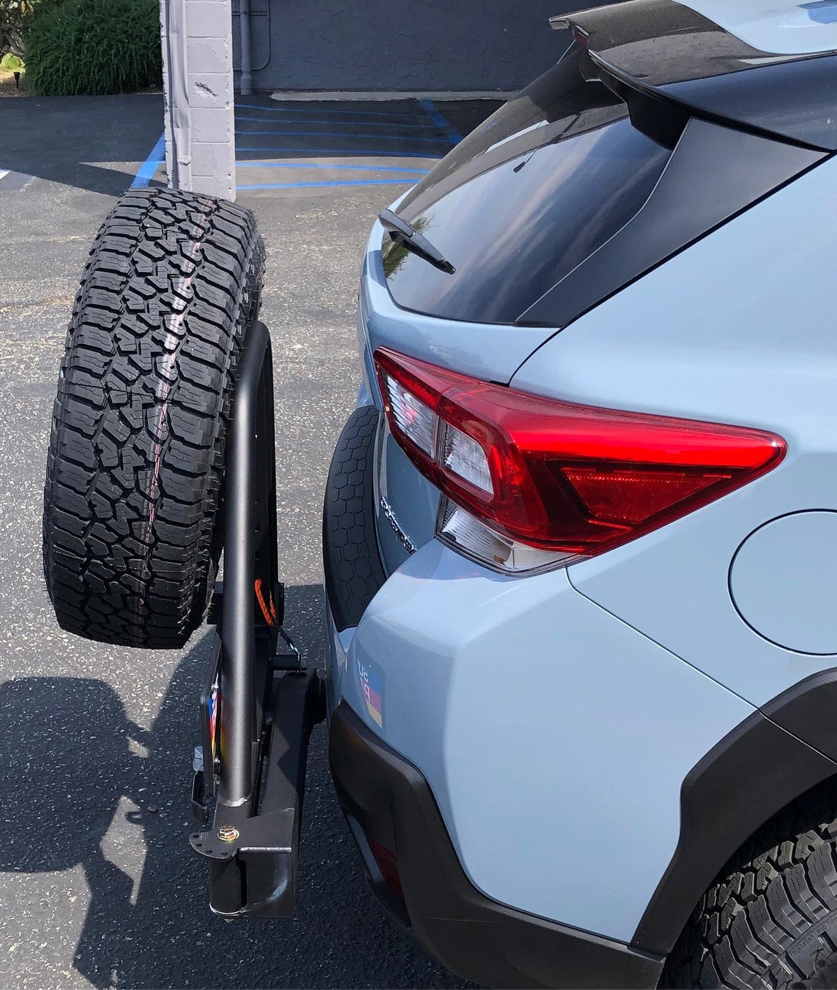 RIGD SUPPLY UltraSwing™ Multi-Fit Spare Tire Hitch Mount