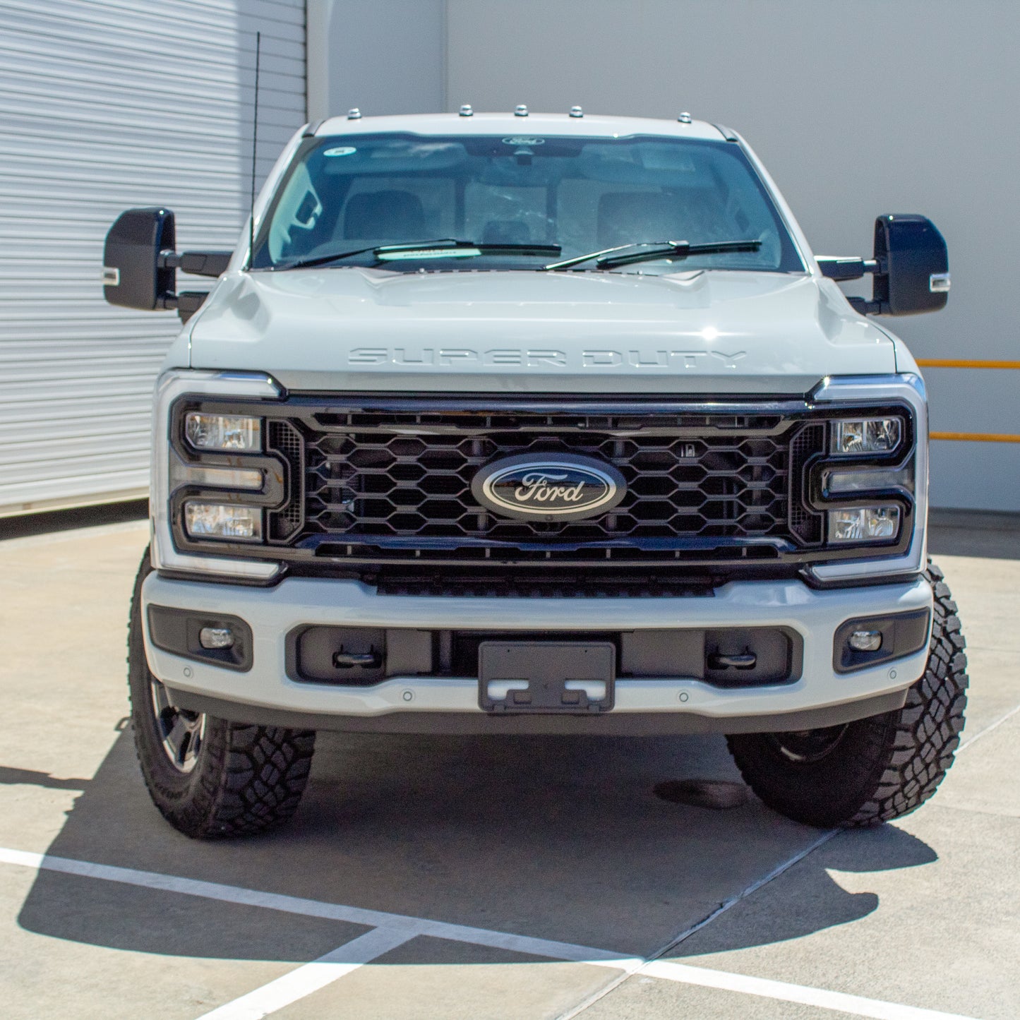 2025 FORD F250 Lariat - TREMOR Pack Avalanche