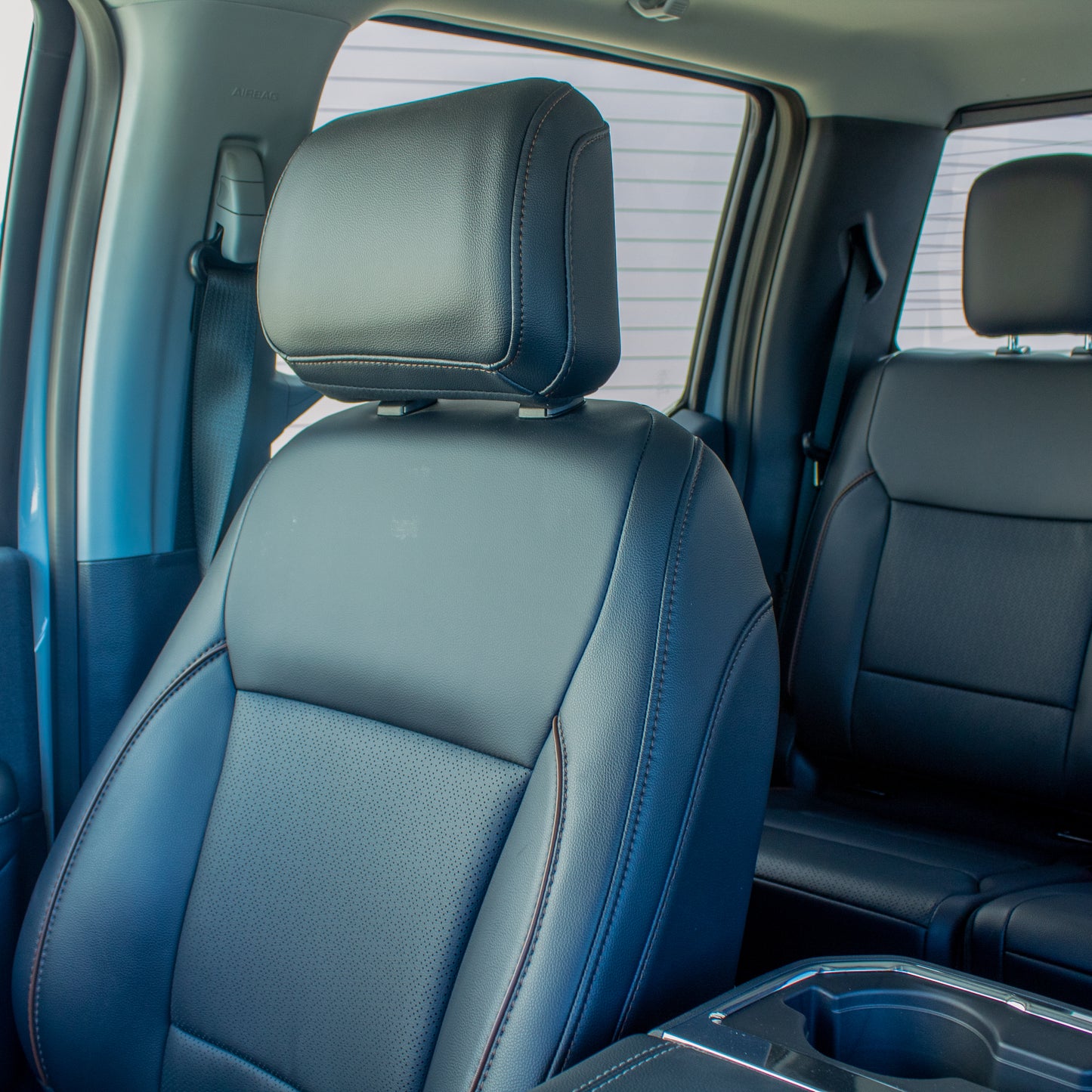 2025 FORD F250 Lariat - TREMOR Pack Avalanche