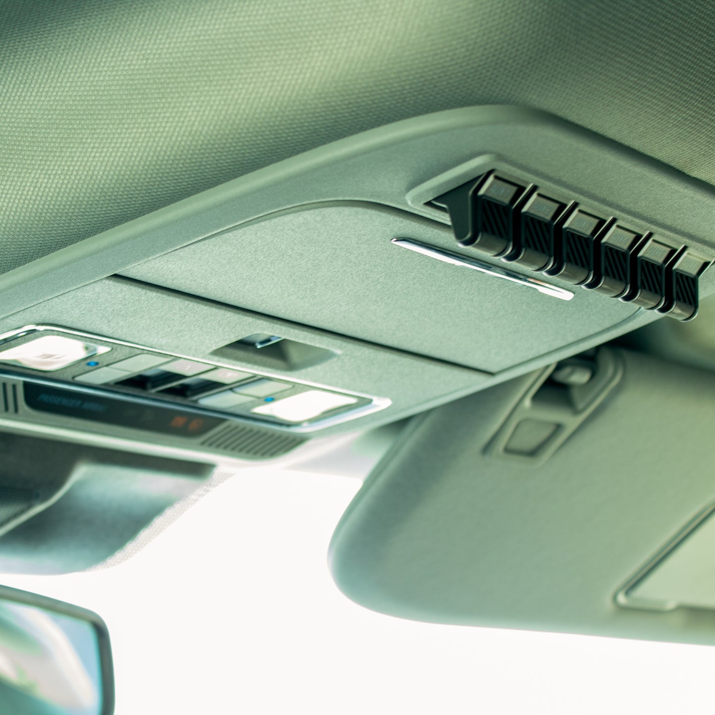 2025 FORD F250 Lariat - TREMOR Pack Avalanche