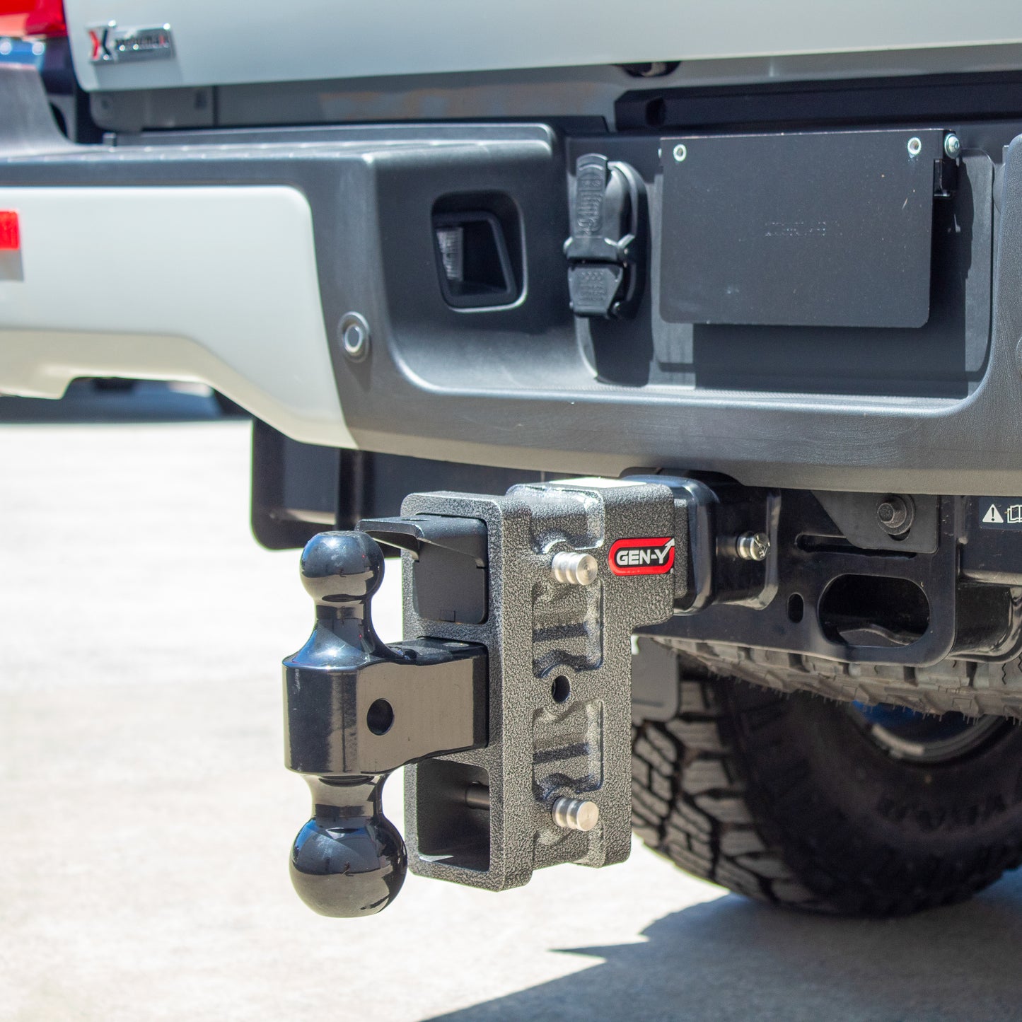 2025 FORD F250 Lariat - TREMOR Pack Avalanche