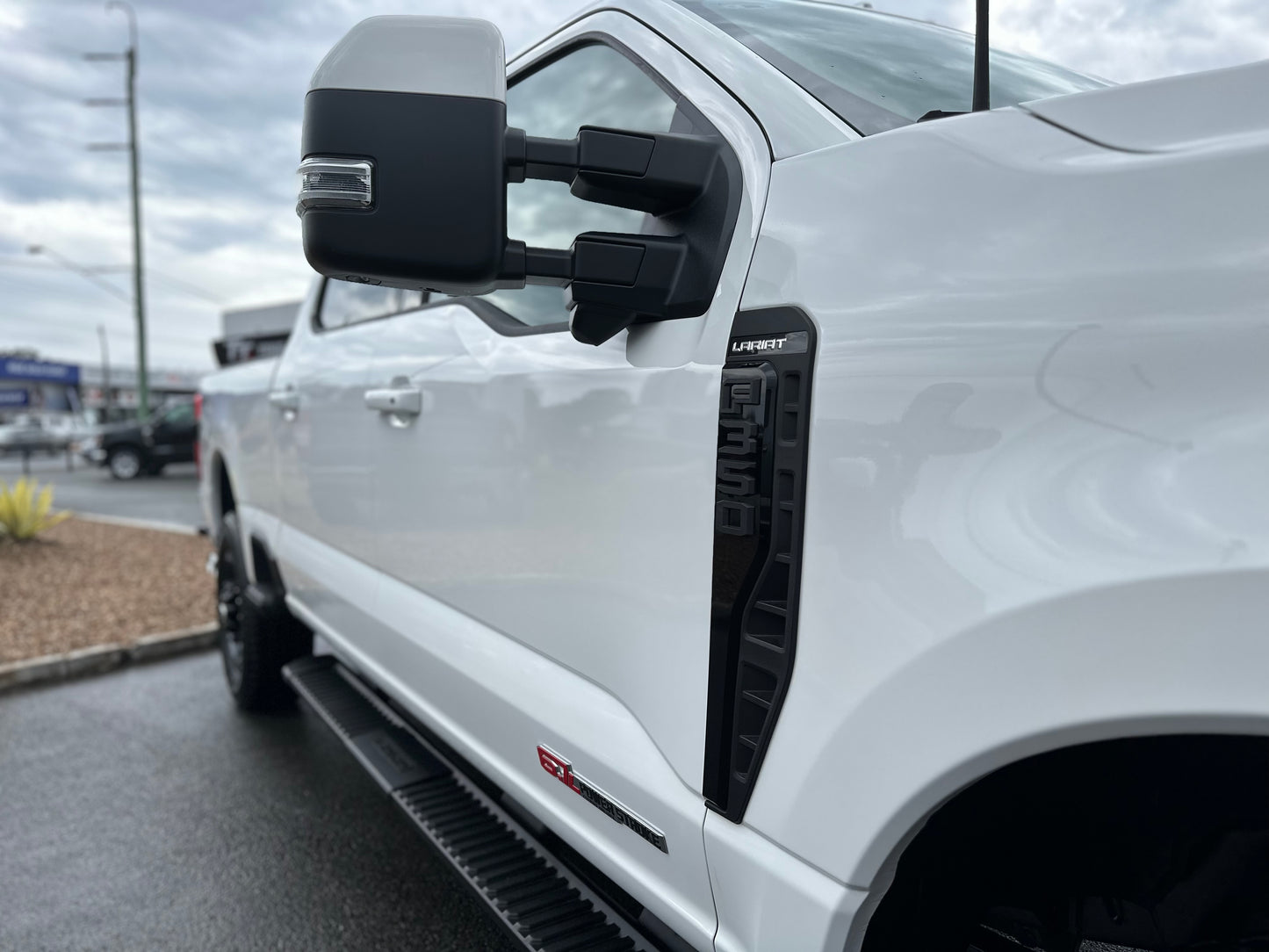 2023 Ford F350 Lariat in Star White (STOCK# TT 9769)