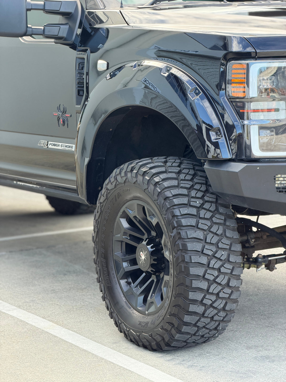 2021 Ford F-350 Lariat Black Widow - Black