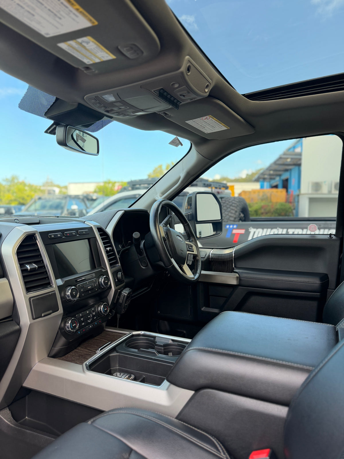 2021 Ford F-350 Lariat Black Widow - Black