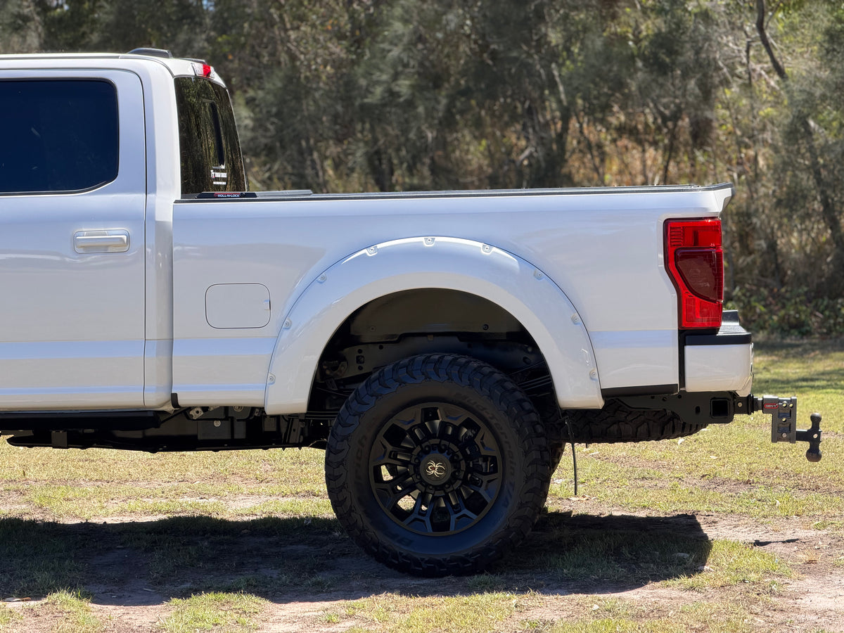 2022 Ford F-250 Black Widow 6.7L Power Stroke - White