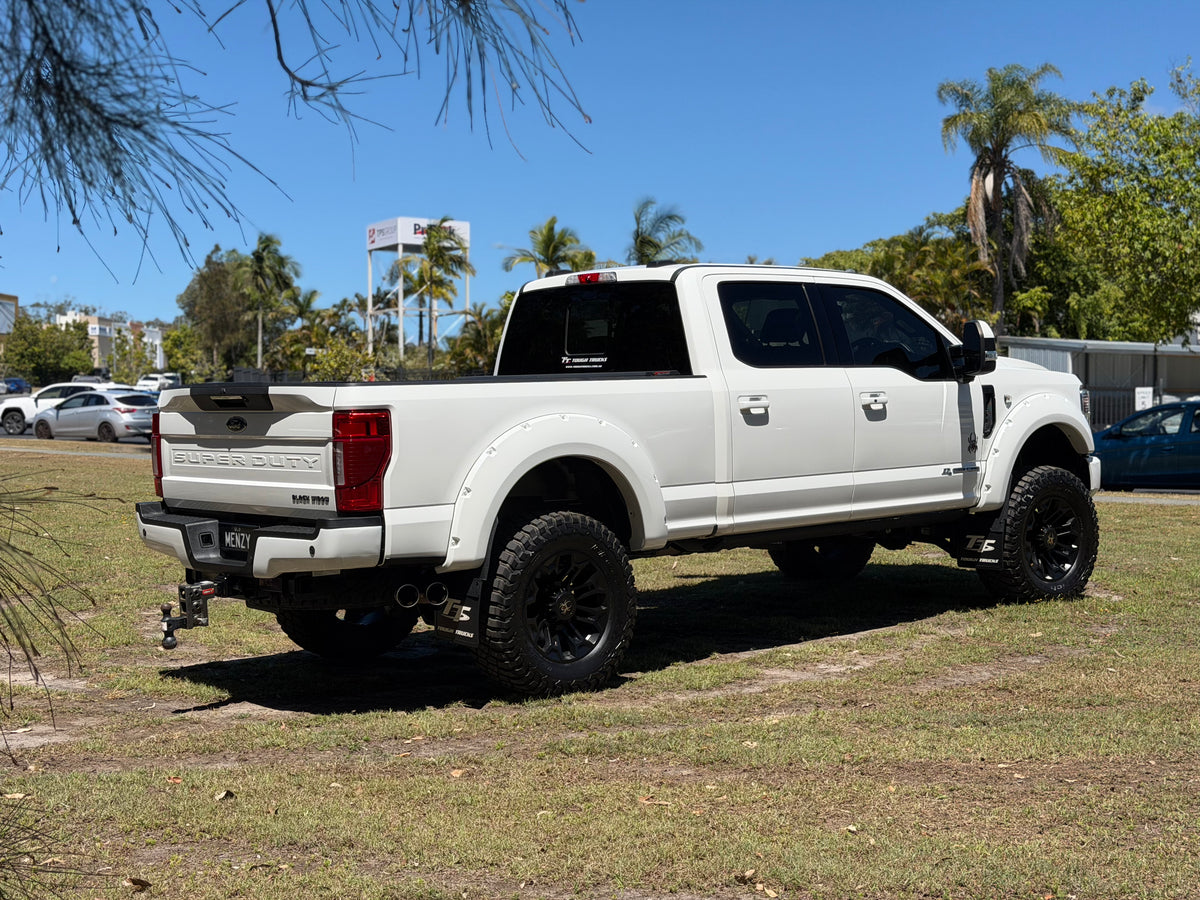 2022 Ford F-250 Black Widow 6.7L Power Stroke - White