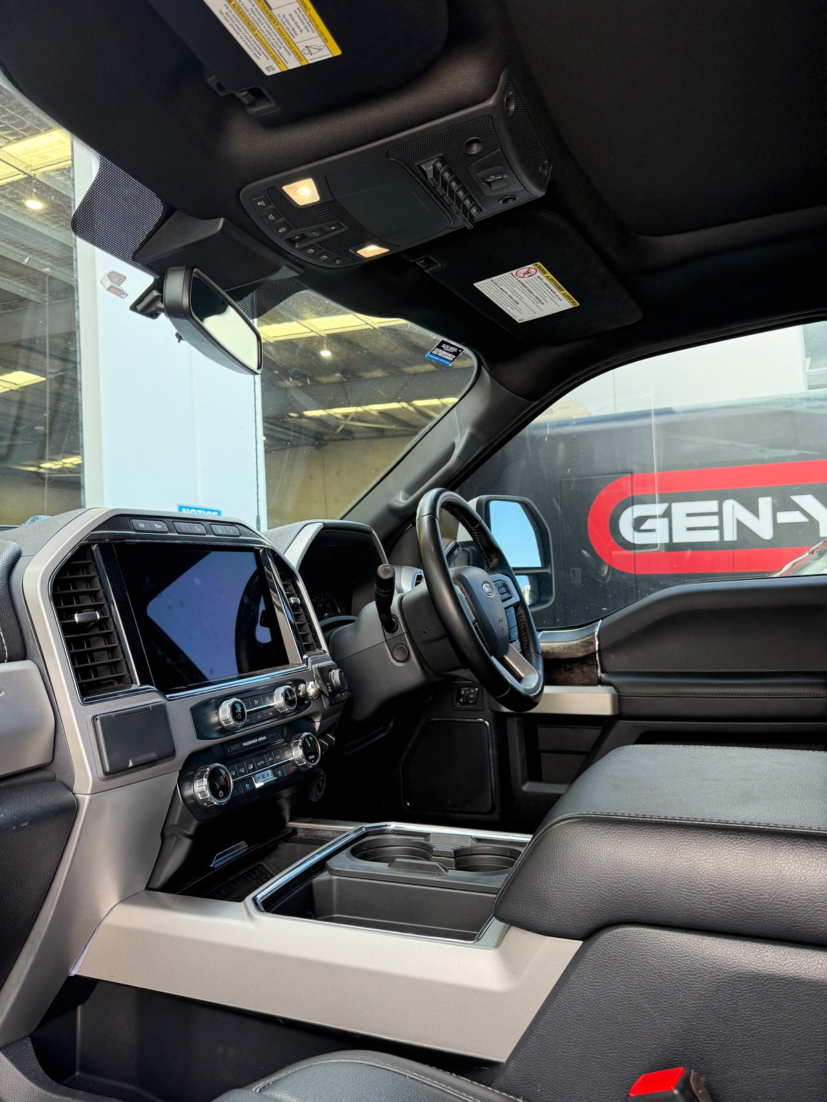 2022 Ford F-250 Black Widow 6.7L Power Stroke - White