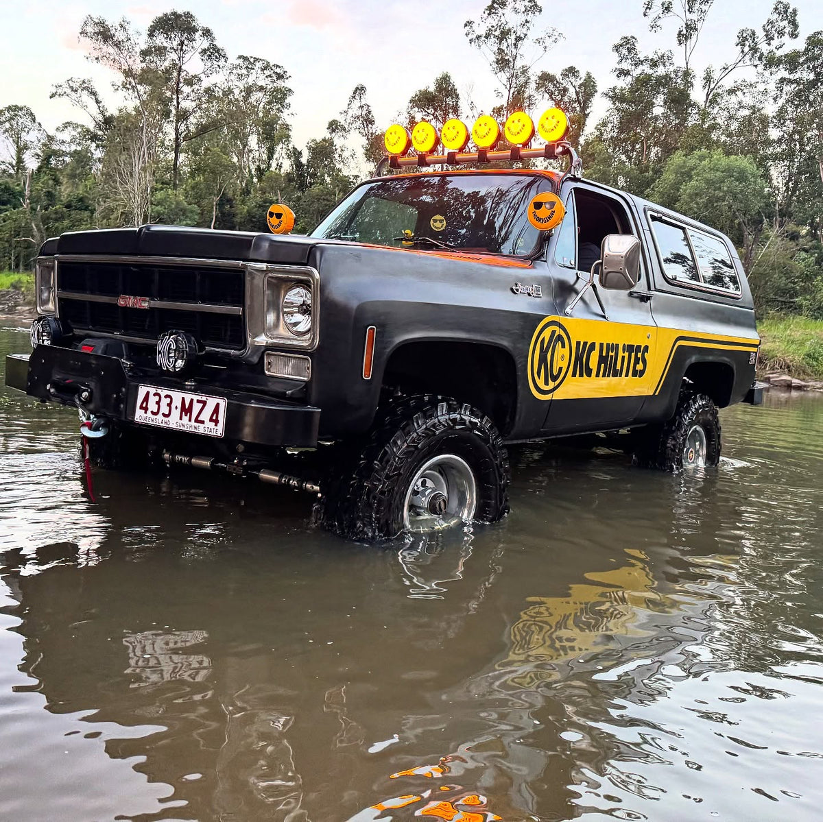 KC HILITES 1977 gmc jimmy
