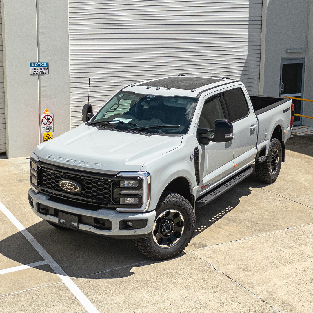 2025 FORD F250 Lariat - TREMOR Pack Avalanche