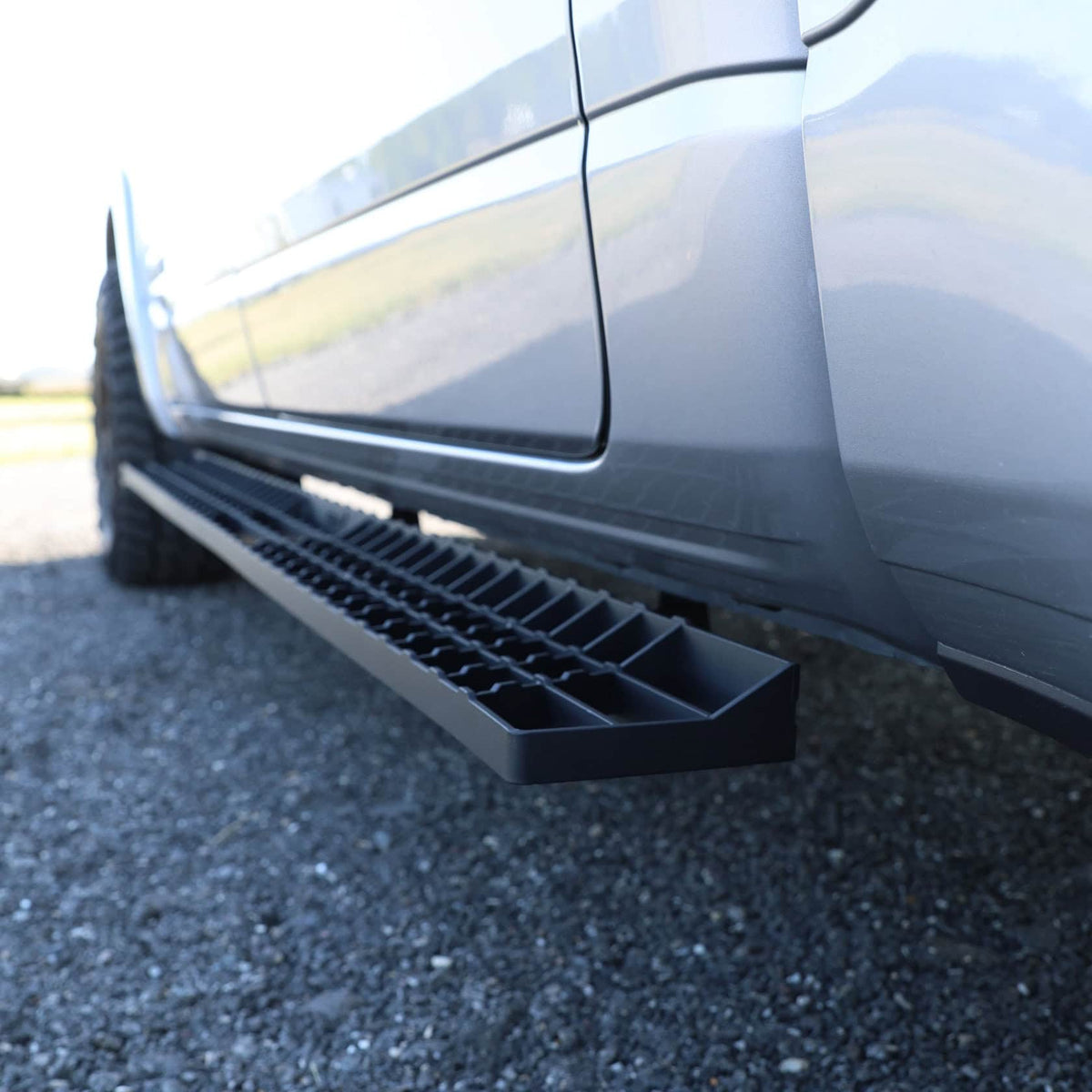 GEN-Y HITCH Side Steps - Heavy Duty for American Trucks