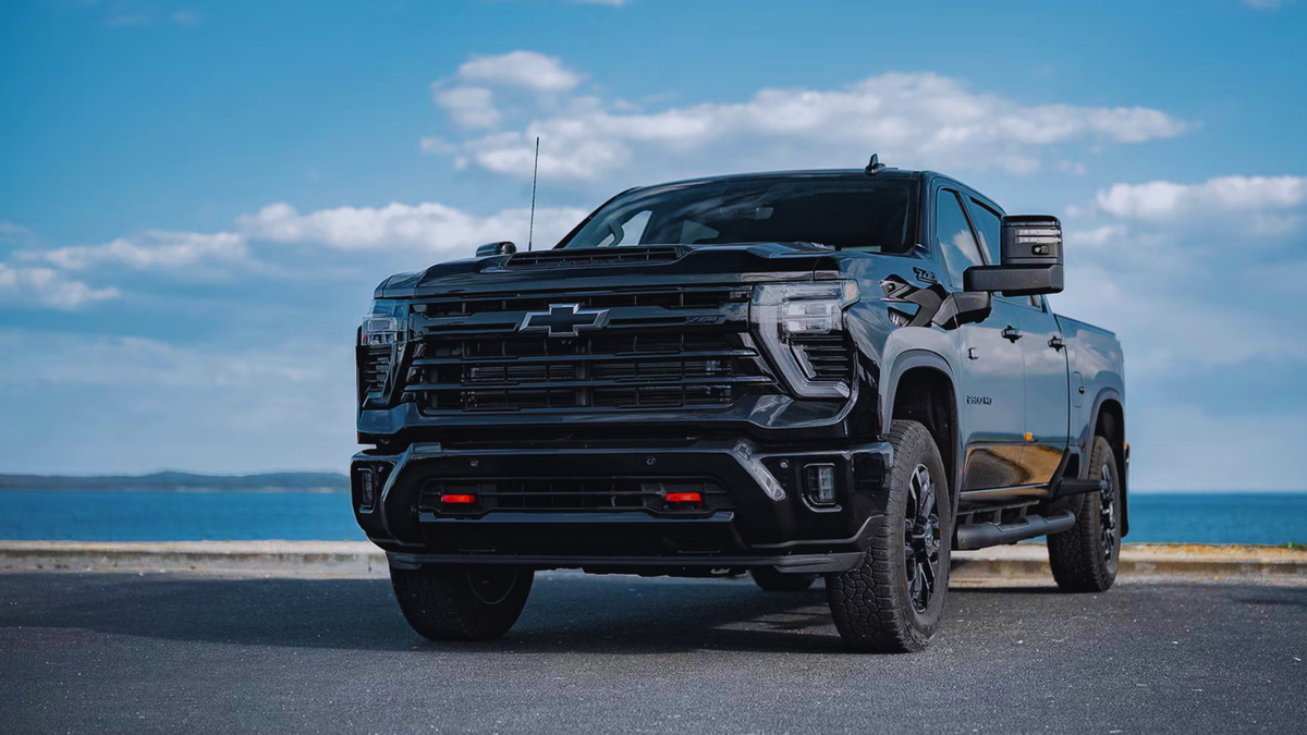 AEV EXCLUSIVE