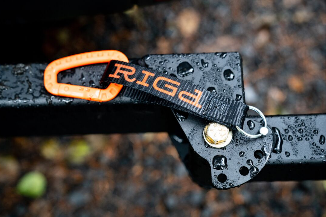 RIGD SUPPLY UltraSwing® Mega-Fit Spare Tire Hitch Mount
