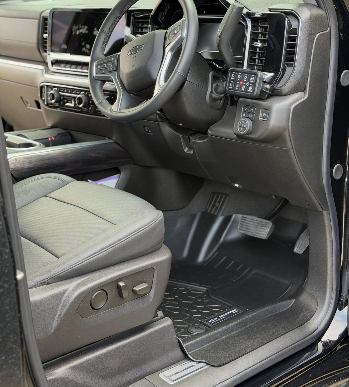 GMSV Genuine Bedrock Floor Liners