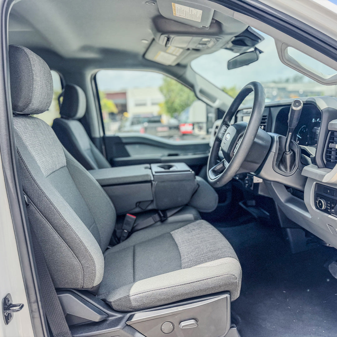 2024 FORD F250 XLT - OXFORD WHITE - 6 Seat