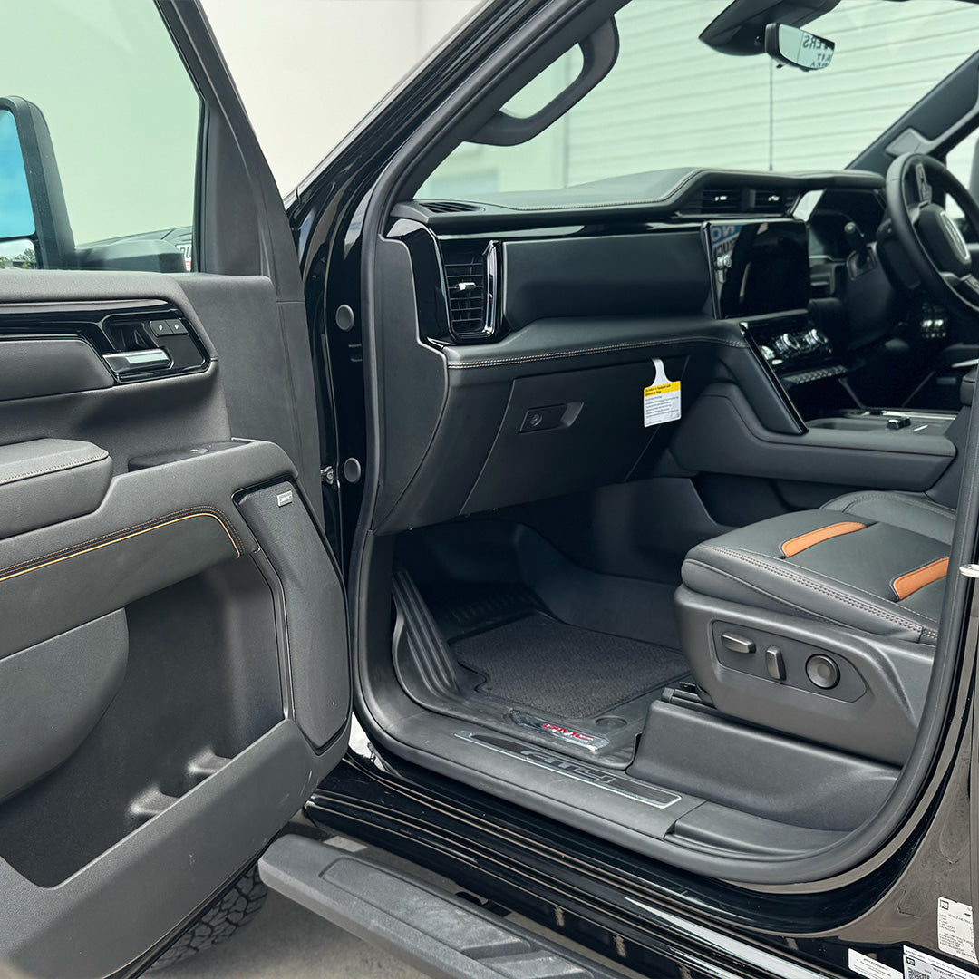 2024 GMC 2500 AT4 - Onyx Black