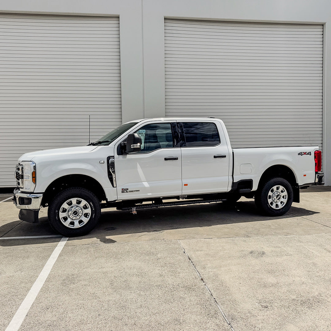 2024 FORD F250 XLT - OXFORD WHITE - 6 Seat