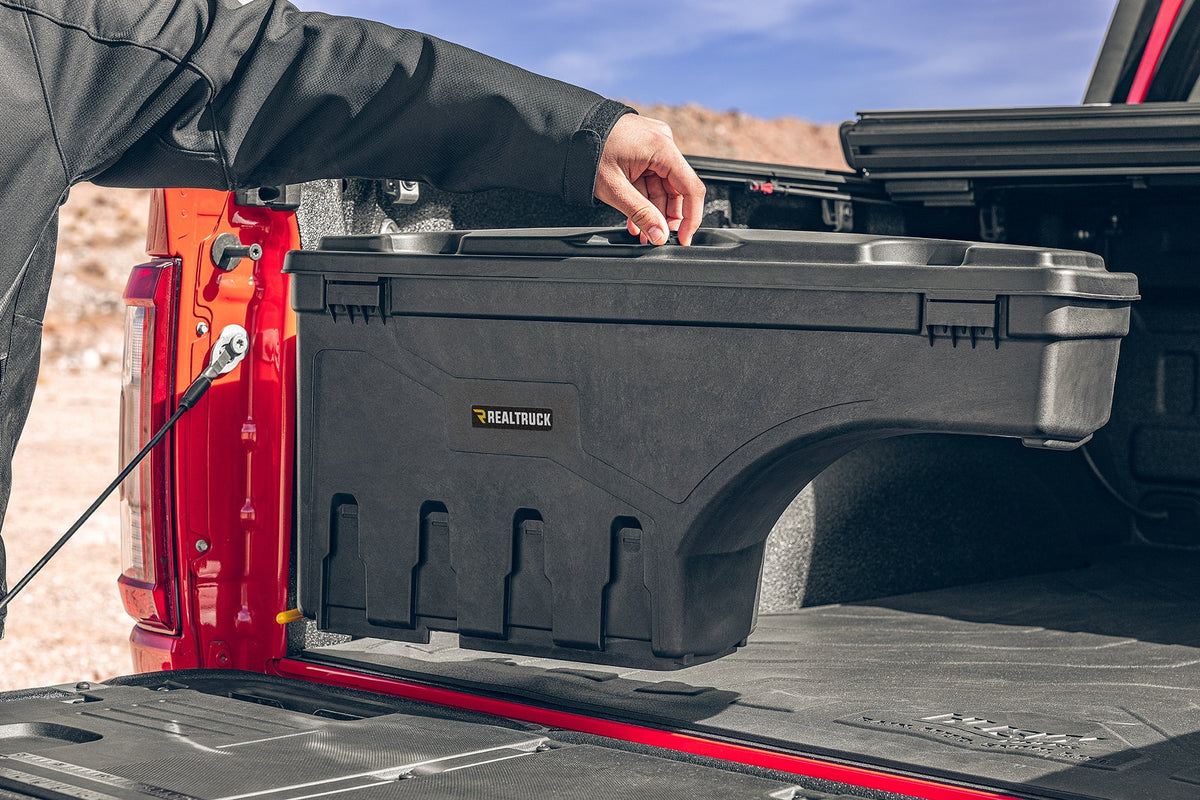 UnderCover SwingCase — Lockable Ute Tray Side Storage Box | Isuzu D-Max (2021+)