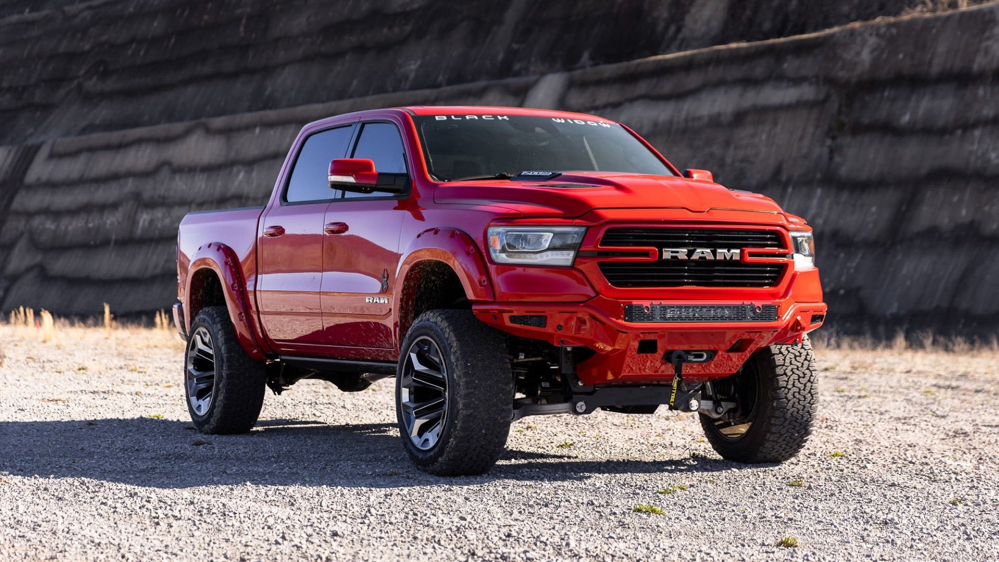 RAM 1500 Black Widow in red